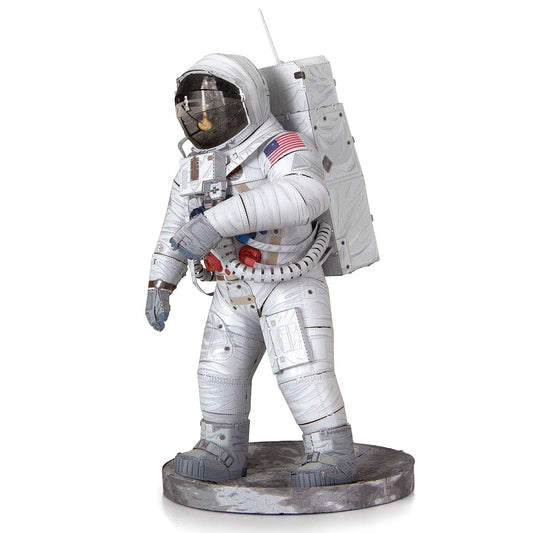 Apollo 11 Astronaut - Metal Earth 3D Model Kit