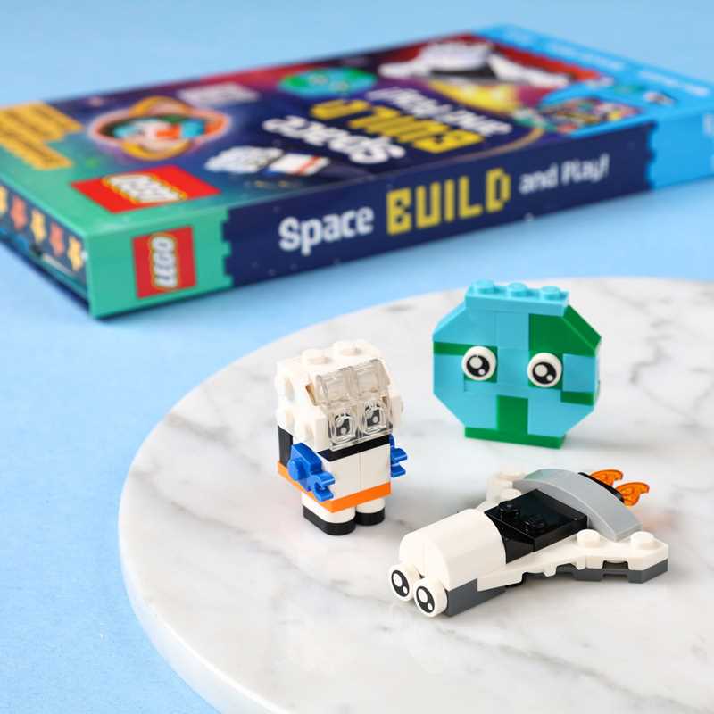 レゴ ブック: スペース ビルドとプレイ ボックス